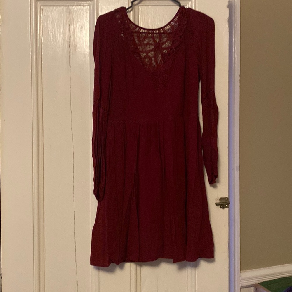 Long sleeve lace detailed dress